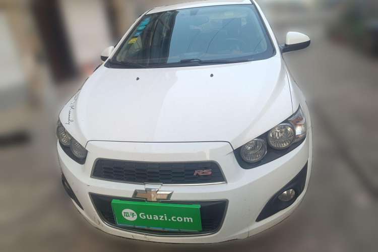 Used Chevrolet Aveo Sonic 2013 Hatchback 1.6L MT SX Stylish Audio-Visual Edition