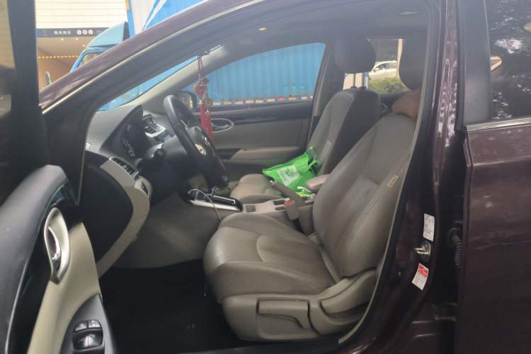 Used Nissan Sylphy 2018 1.6XV CVT Deluxe Edition Left Front Seat