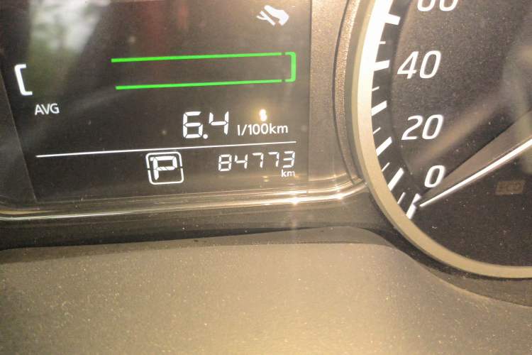 Used Nissan Sylphy 2018 1.6XV CVT Deluxe Edition Odometer Close Up