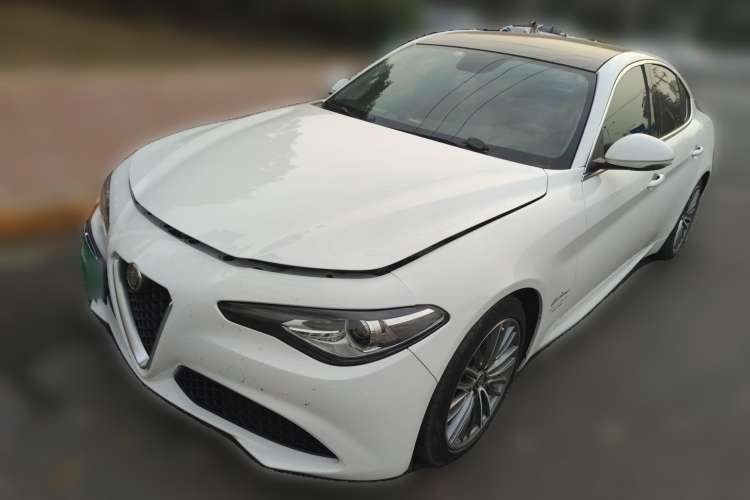 Used Alfa Romeo Giulia 2017 2.0T 280HP Luxury Edition