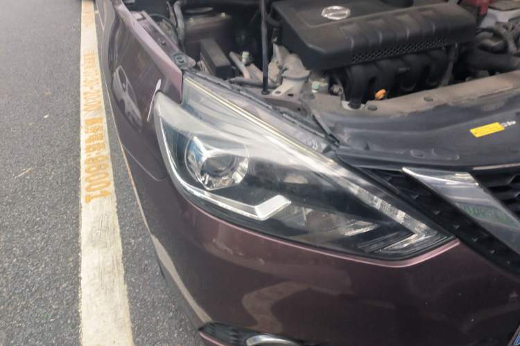 Used Nissan Sylphy 2018 1.6XV CVT Deluxe Edition Right Front Headlight