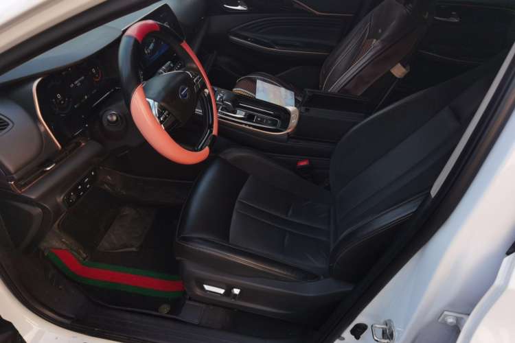 Used GAC Group Toyota iA5 2019 Luxury Edition Left Front Seat