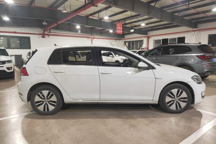 Used Volkswagen Golf Pure Electric 2020 Chari
