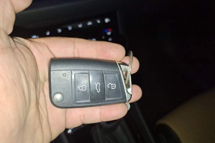 Used Skoda Kodiaq GT 2019 TSI330 Two-Wheel-Drive Luxury Edition China VI Standard Vehicle Key