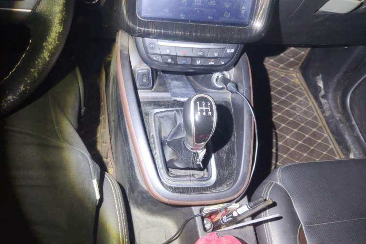 Used SWM X7 2016 1.5T Manual Prestige Version 7 Seats
