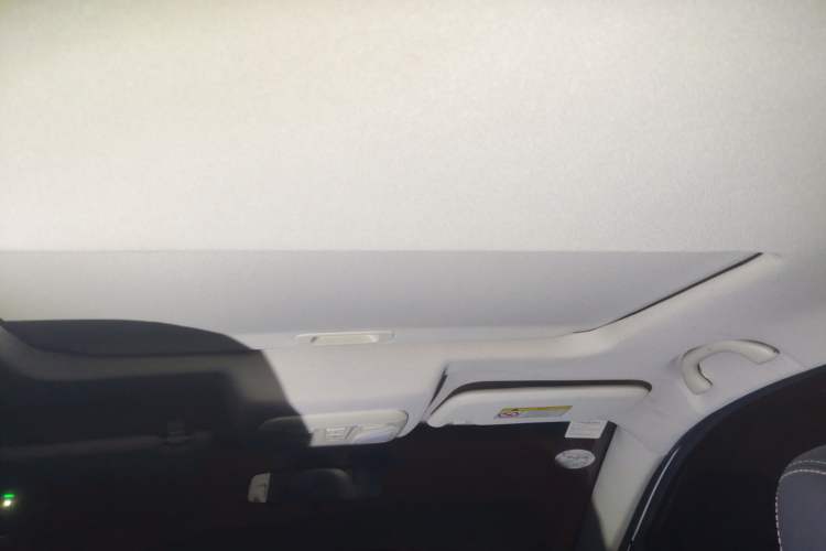 Used SWM X7 2016 1.5T Manual Prestige Version 7 Seats
