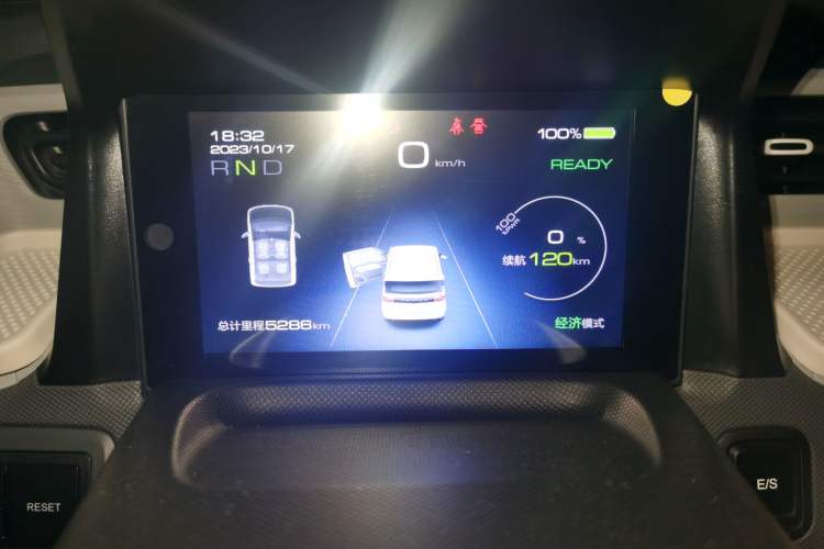 Used Wuling Hongguang MINIEV 2021 Macaron Fashion Model Lithium Iron Phosphate