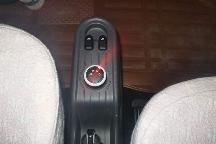 Used Wuling Hongguang MINIEV 2021 Macaron Fashion Model Lithium Iron Phosphate