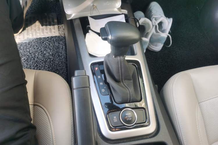 Used Qoros 3 2014 Sedan 1.6L Automatic Zhiyue Model