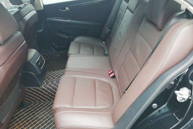Used Hongqi H7 2019 1.8T Comfort Edition
