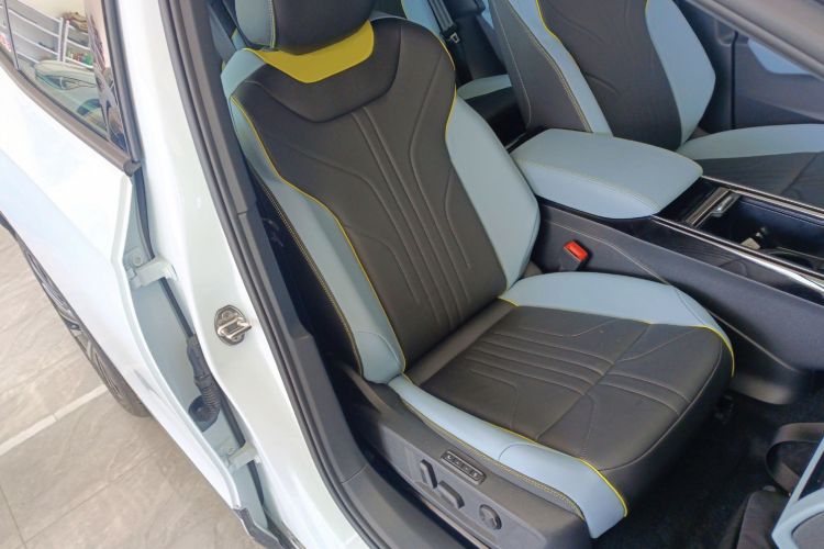 Used Volkswagen ID.4 X 2023 Ultra-Intelligent Long-Range Version