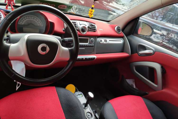 Used smart fortwo 2011 1.0 MHD Convertible Passion Edition
