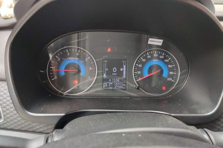 Used Dongfeng Fengon 370 2017 1.5L CVT Fashion Edition 7-Seater