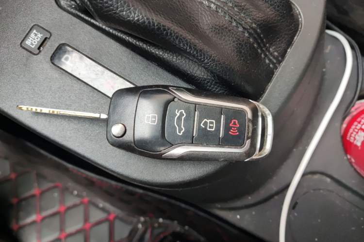 Used Dongfeng Fengon 370 2017 1.5L CVT Fashion Edition 7-Seater