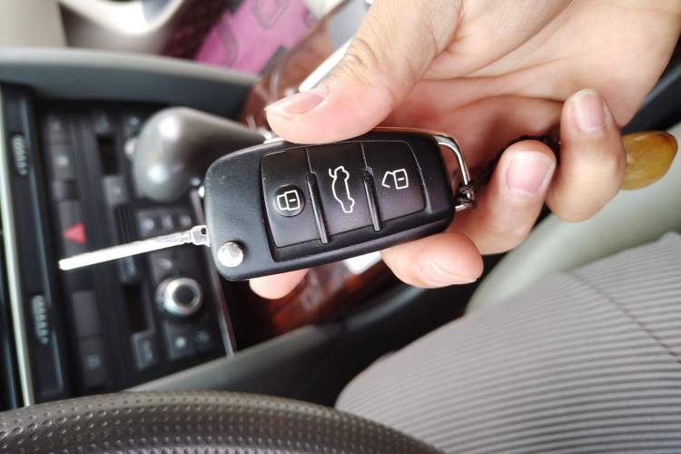 Used Audi A6L 2011 2.7 TDI Comfort Model