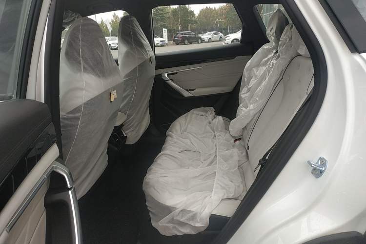 Used Geely Auto FX11 2023 1.5TD Leishen Hi·F Super Swift
