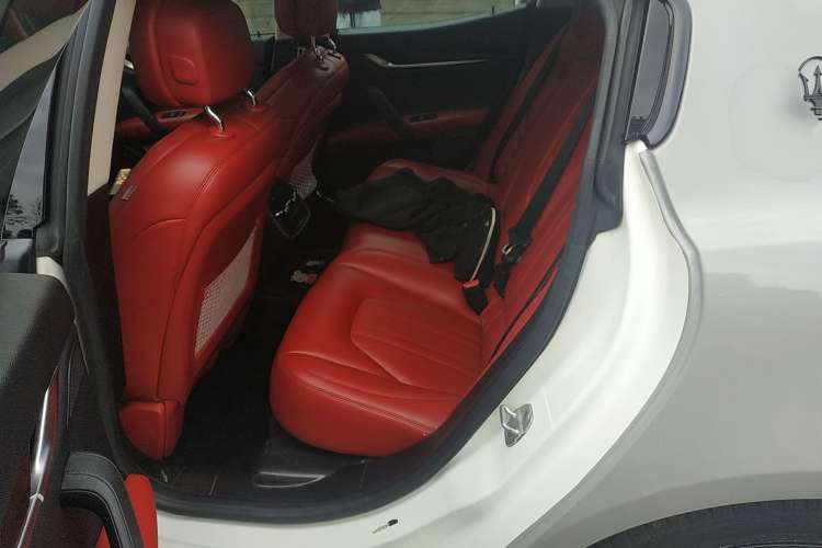 Used Maserati Ghibli 2014 3.0T S Q4
