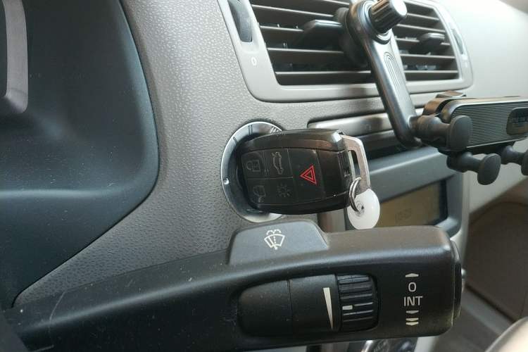 Used Volvo S40 2011 2.0L Automatic ZhiShang Edition