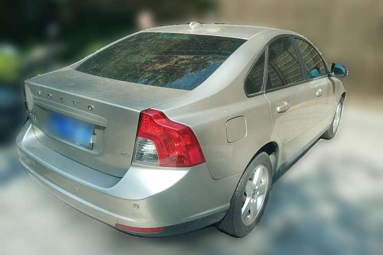 Used Volvo S40 2011 2.0L Automatic ZhiShang Edition