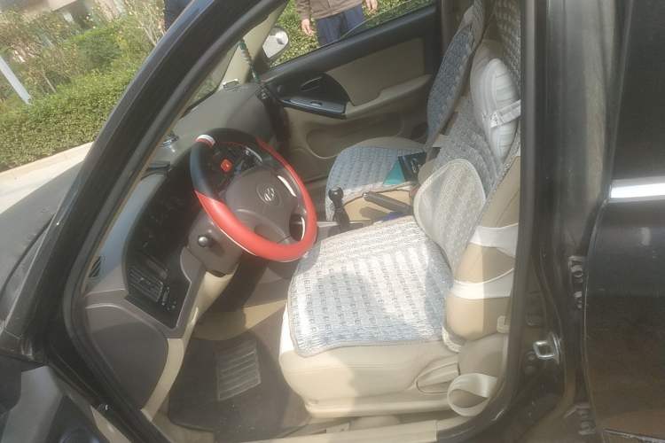 Used Hyundai Elantra 2007 1.6L Manual Comfort Model Left Front Seat