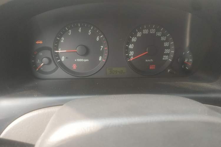 Used Hyundai Elantra 2007 1.6L Manual Comfort Model Odometer Close Up