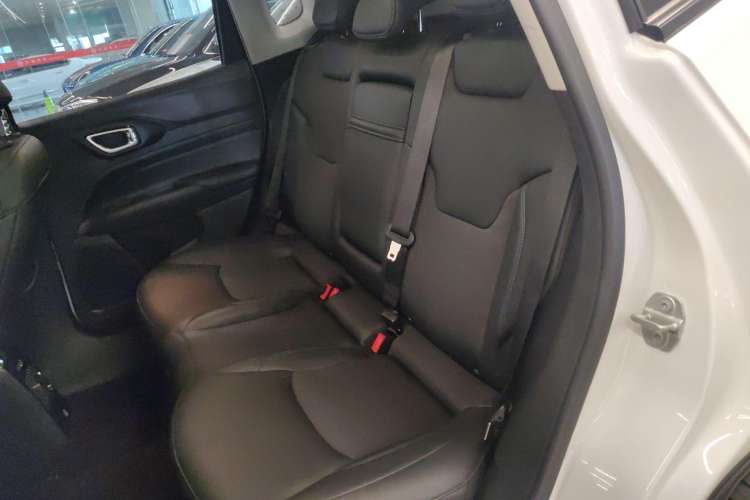 Used Jeep Compass 2021 220T Automatic Leading Edition