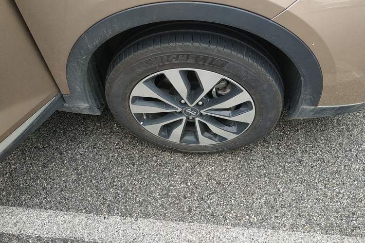 Used WM Motor EX5 2018 EX5 400 Extra Innovation Edition
