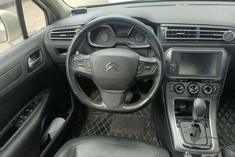 Used Citroen C4 Sega 2016 1.6L Automatic Comfort Model Steering Wheel