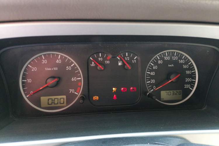 Used Volkswagen Santana Vista 2008 1.8L Manual Sishang Model Instrument Cluster