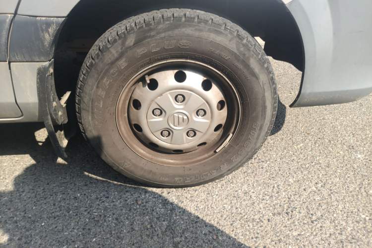 Used Foton Toano 2020 2.5T Manual Tongtu Short Wheelbase Mid-Roof 5/6-Seater 4J25TC3
