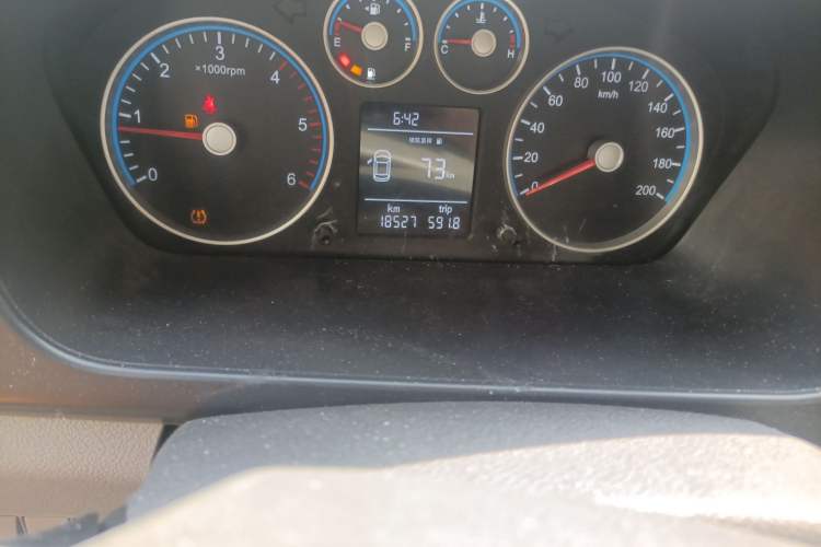 Used Foton Toano 2020 2.5T Manual Tongtu Short Wheelbase Mid-Roof 5/6-Seater 4J25TC3
