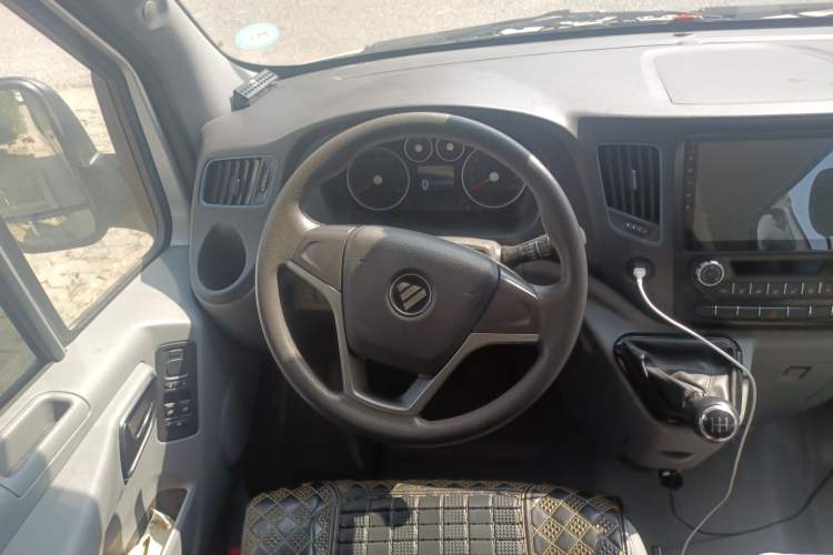 Used Foton Toano 2020 2.5T Manual Tongtu Short Wheelbase Mid-Roof 5/6-Seater 4J25TC3
