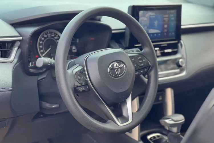 Used Toyota Corolla Cross 2022 2.0L Luxury Edition
