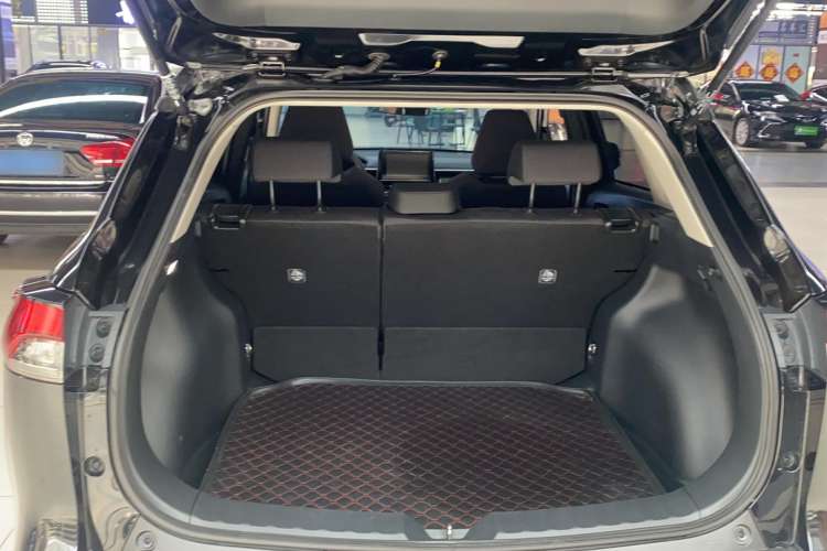 Used Toyota Corolla Cross 2022 2.0L Luxury Edition
