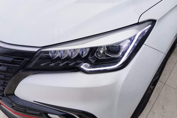 Used Changan CS85 COUPE 2023 1.5T DCT Prestige Edition