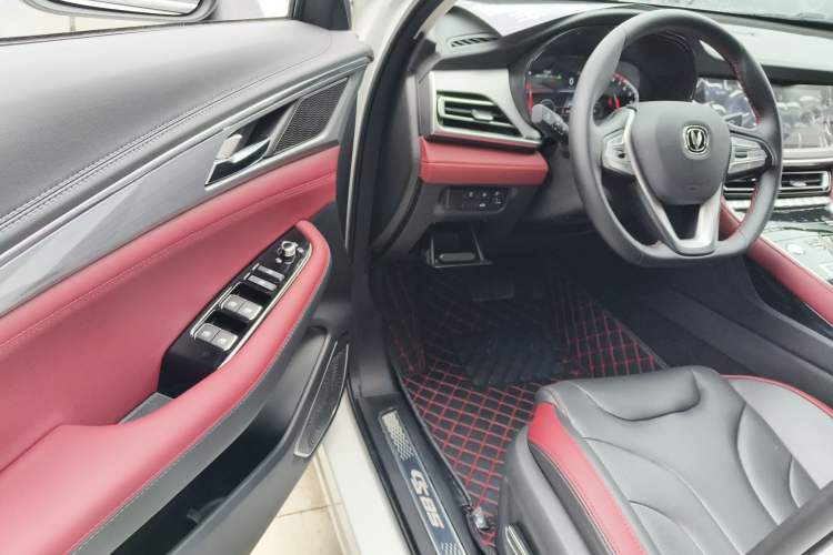 Used Changan CS85 COUPE 2023 1.5T DCT Prestige Edition