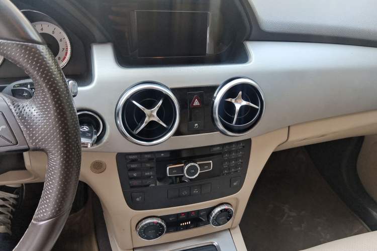 Used Mercedes-Benz GLK-Class 2013 GLK 300 4MATIC Fashion Model