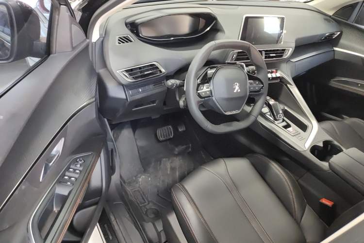 Used Peugeot 4008 2019 360THP BLACKPACK Obsidian Edition Interior 2