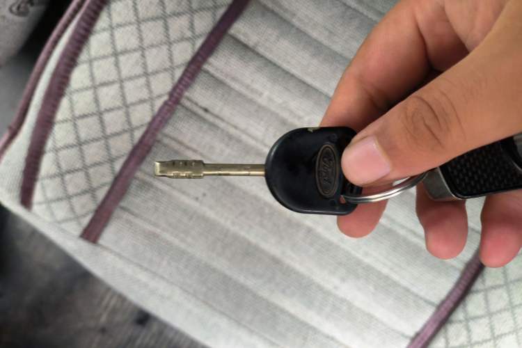 Used Ford Classic Transit 2009 2.8T Diesel Multi-Function Long-Wheelbase Mid-Roof JX493ZLQ3
