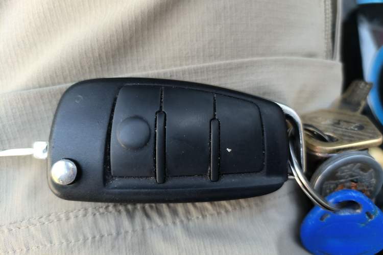 Used JMEV E160 2017 E160 Standard Model