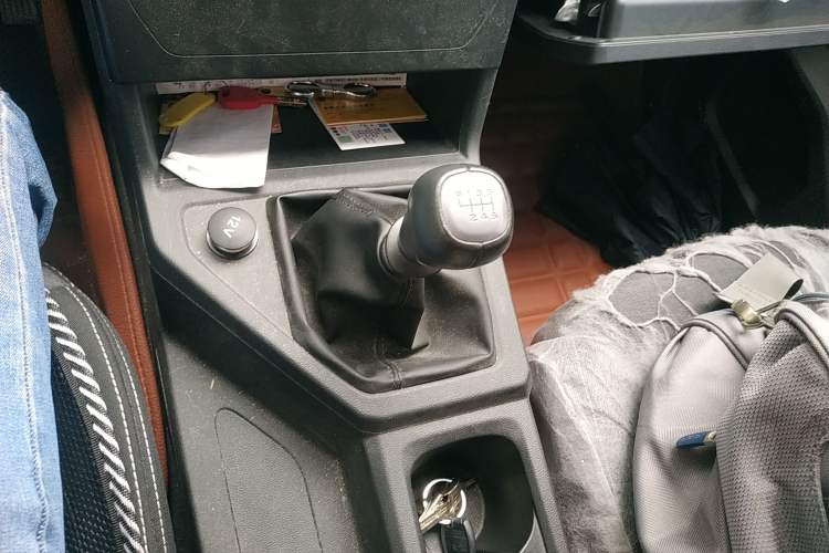 Used Wuling Hongguang PLUS 2019 1.5T Manual Standard Edition 5 Seats