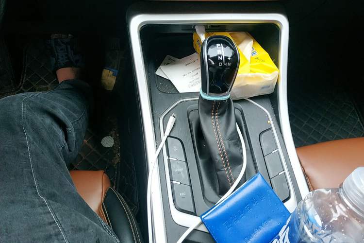 Used Geely Auto Vision X6 2020 1.4T CVT Luxury Edition