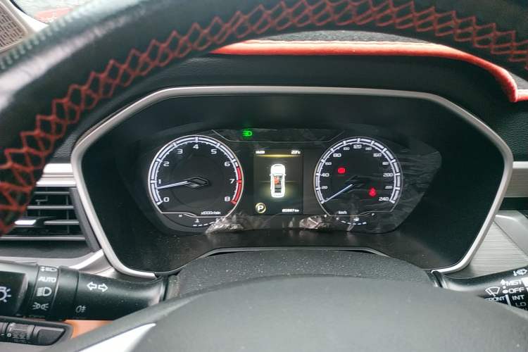 Used Geely Auto Vision X6 2020 1.4T CVT Luxury Edition