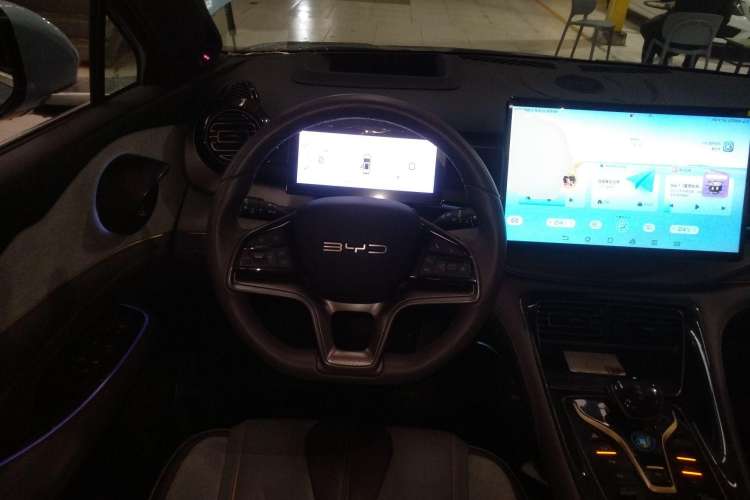 Used BYD Frigate 07 2023 DM-i 100KM Flagship Model