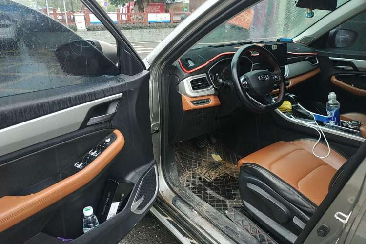 Used Geely Auto Vision X6 2020 1.4T CVT Luxury Edition