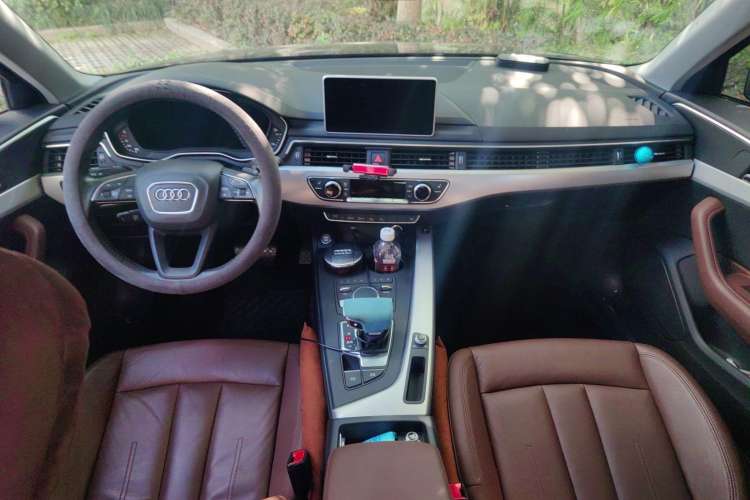 Used Audi A4 2020 Avant Avant-garde 40 TFSI Fashionable and Dynamic Model
