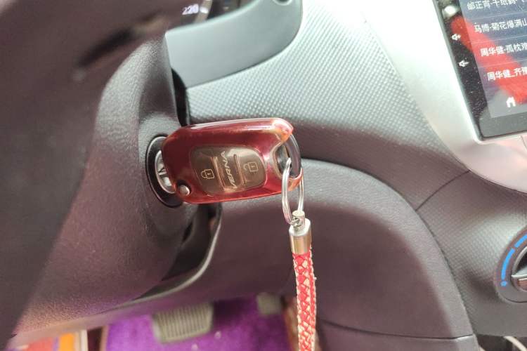 Used Hyundai Verna Ray 2016 1.4L Automatic Leading-Edge GLX
