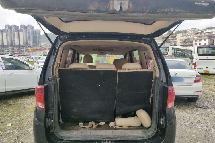 Used Yema Spica 2018 1.5L Manual Luxury Model
