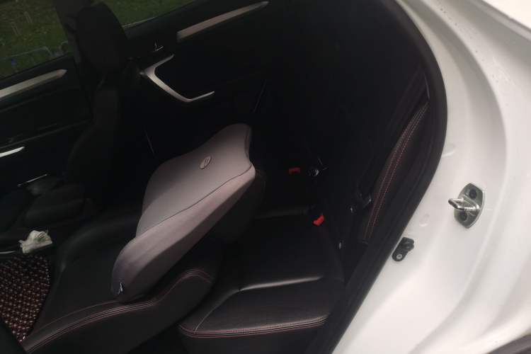 Used JAC Refine S3 2016 1.5L Manual Luxury Smart Version
