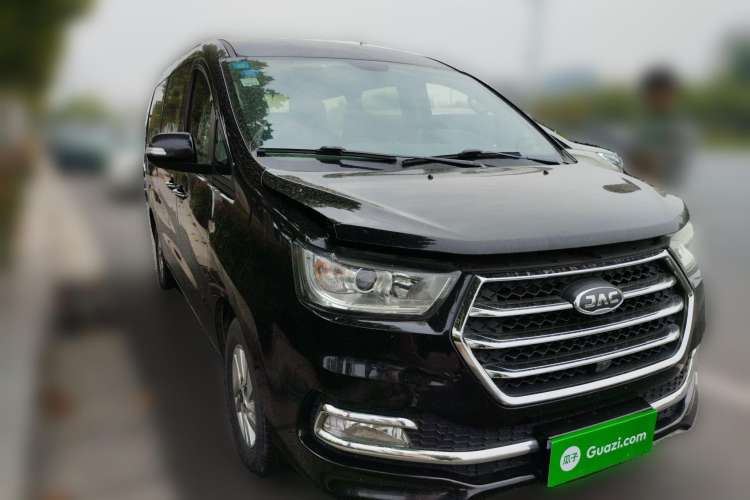 Used JAC M4 2016 2.0L Manual Luxury Version
